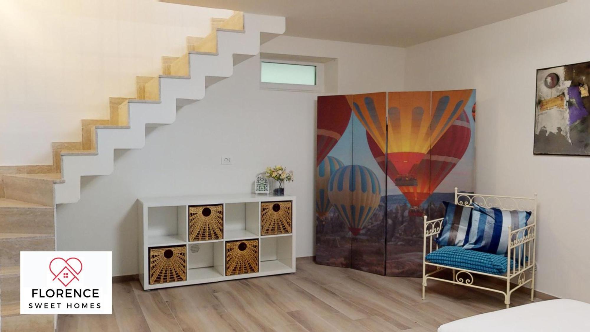 Sonia Apartment With Free Parking By Florence Sweet Homes Bagian luar foto